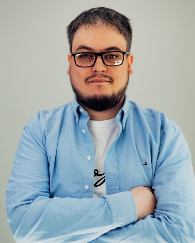 Vitalii Yatsun, Founder & CEO of Arettox